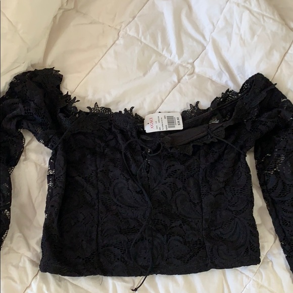 off the shoulder lace top - Picture 1 of 2